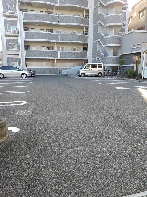 14/20 駐車場
