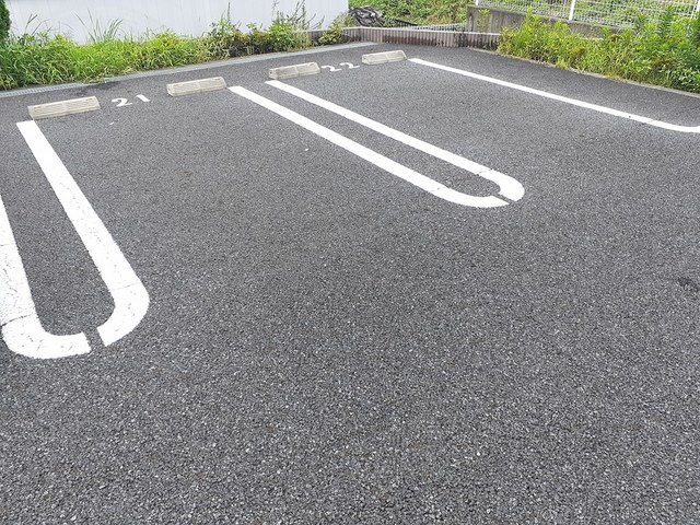 14/20 駐車場