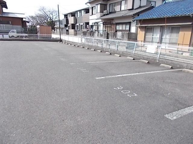 20/26 駐車場