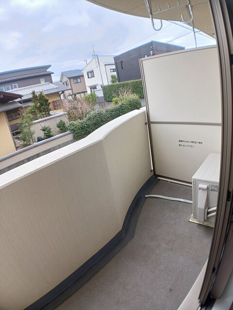 19/27 バルコニー