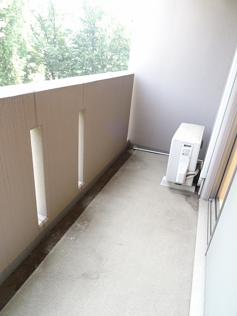 17/28 バルコニー