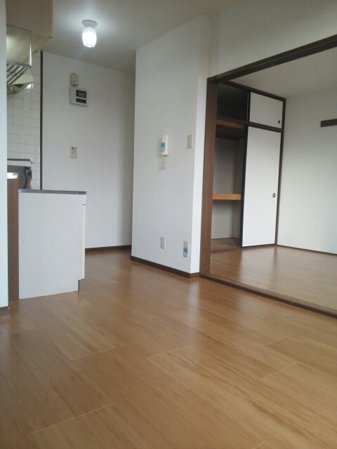 4/23 リビング/ダイニング