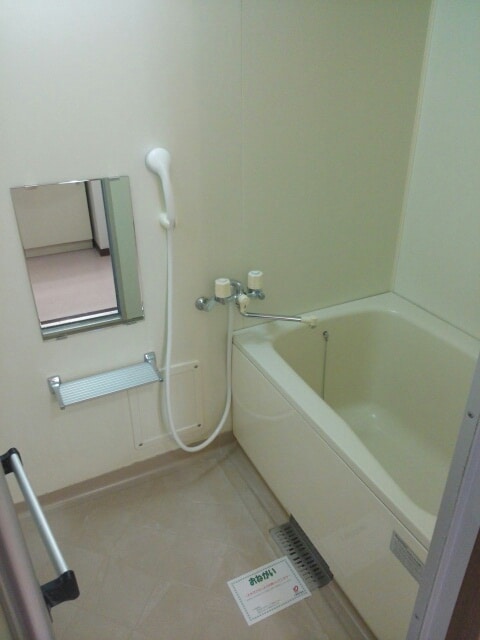 11/23 浴室