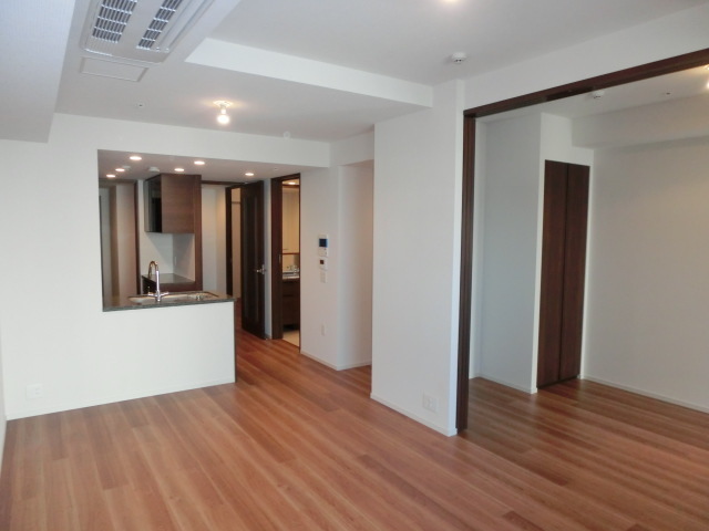 13/29 リビング/ダイニング