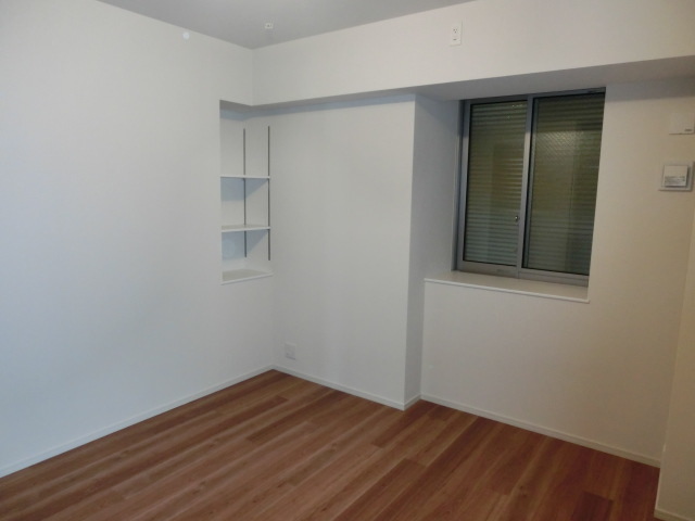 18/29 リビング/ダイニング