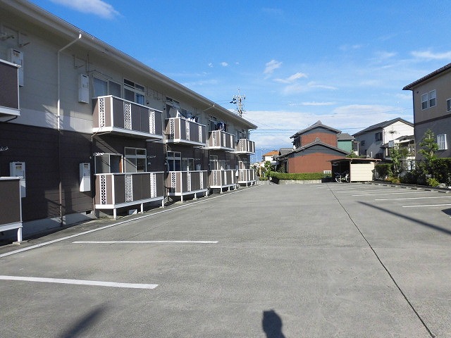 23/29 駐車場