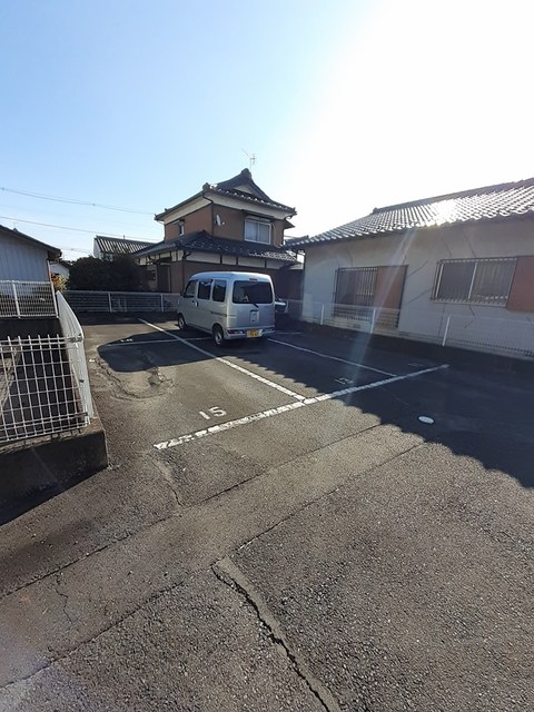 14/20 駐車場