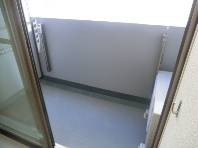 18/30 バルコニー