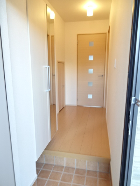 13/30 玄関
