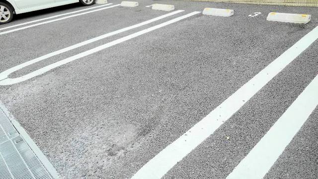 14/22 駐車場