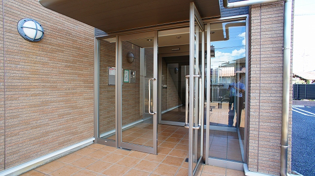 17/24 エントランス