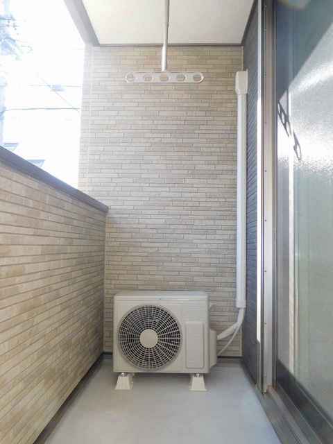 13/23 バルコニー