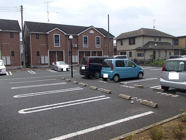 20/26 駐車場