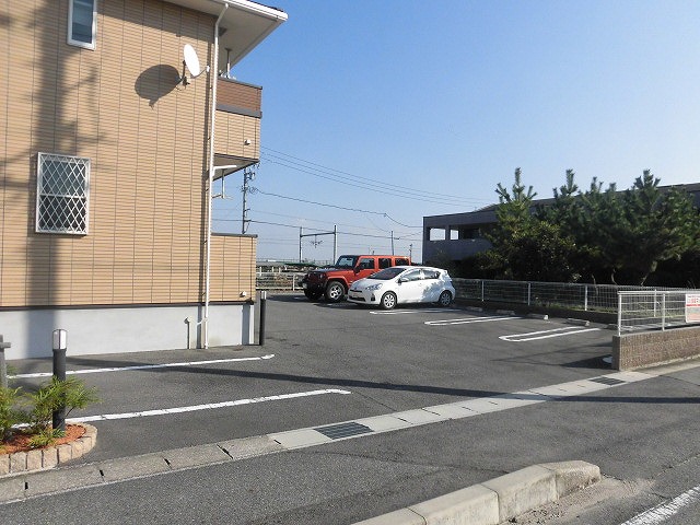 22/30 駐車場