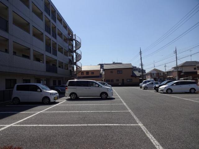 2/8 駐車場