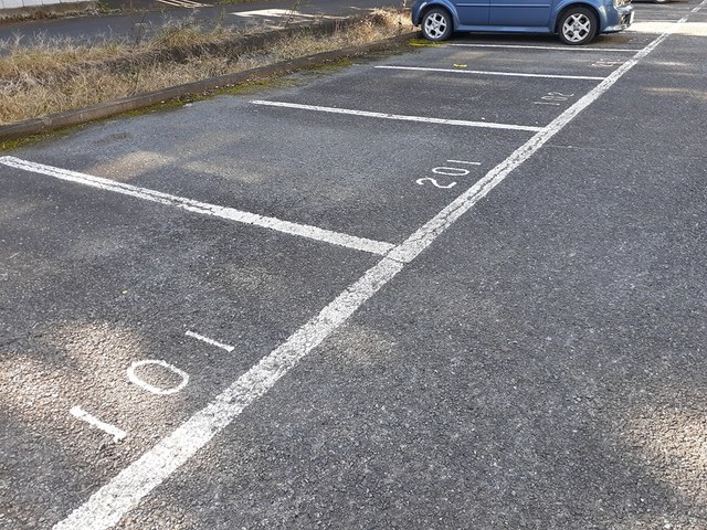 14/20 駐車場