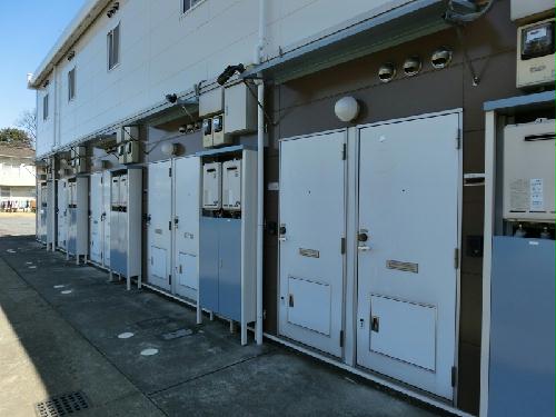 13/22 エントランス