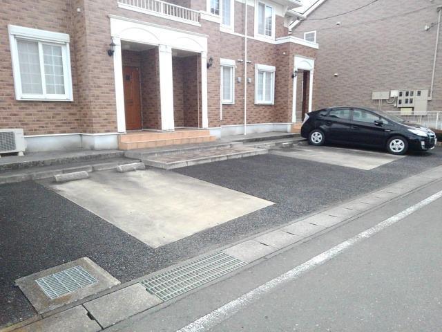 2/8 駐車場