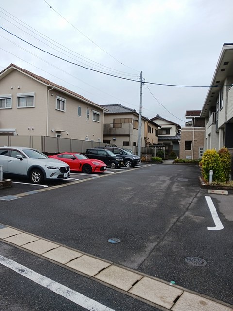 14/20 駐車場
