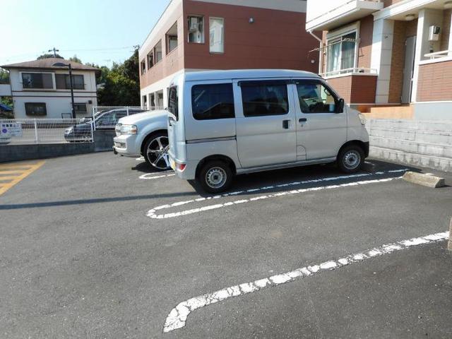 14/20 駐車場