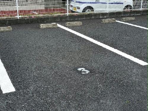 14/19 駐車場