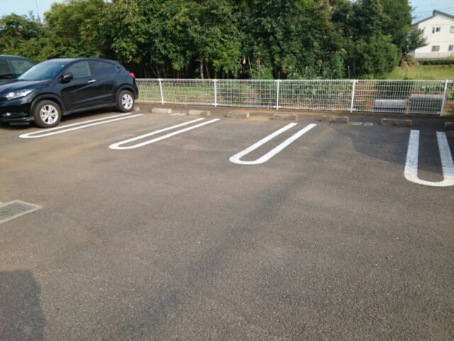 20/26 駐車場