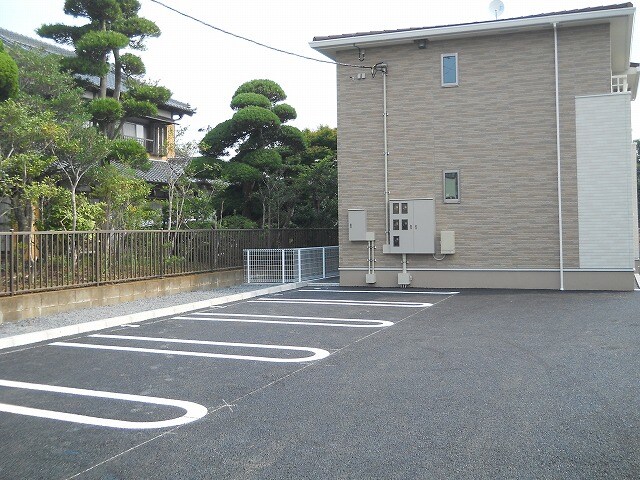 14/20 駐車場