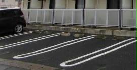 2/2 駐車場