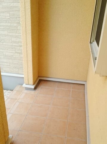 14/20 エントランス