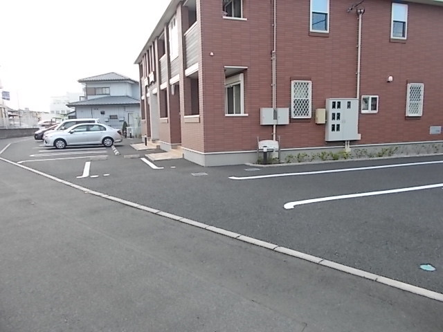 14/20 駐車場