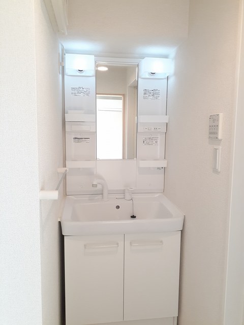16/30 洗面