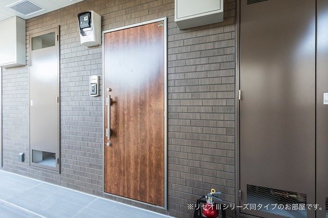 14/24 エントランス