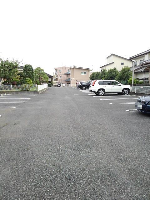 14/20 駐車場
