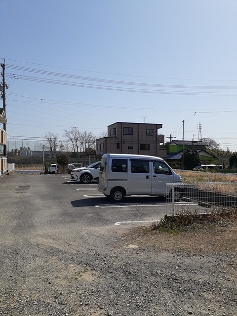 14/22 駐車場