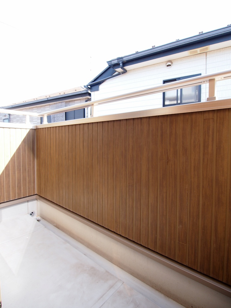 18/28 バルコニー