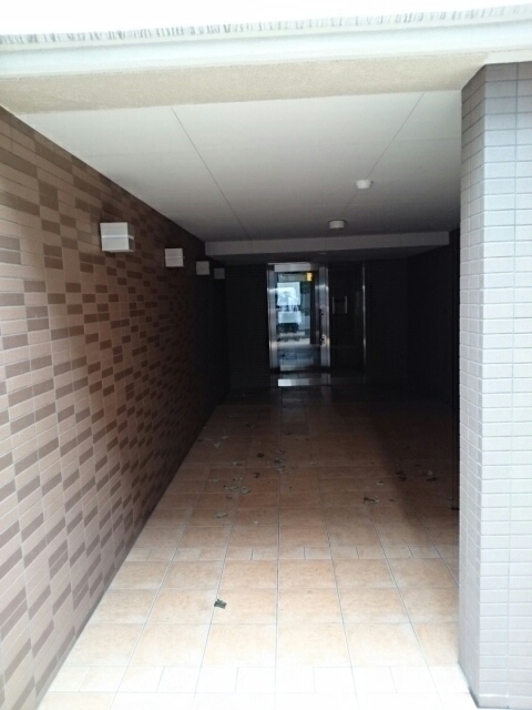 2/8 エントランス