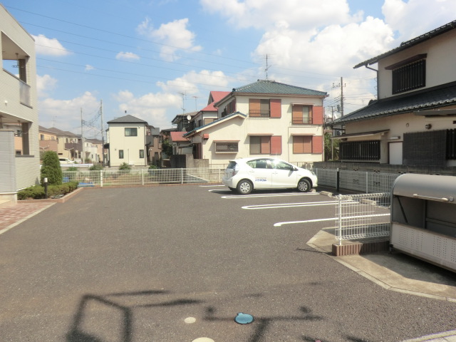 2/10 駐車場