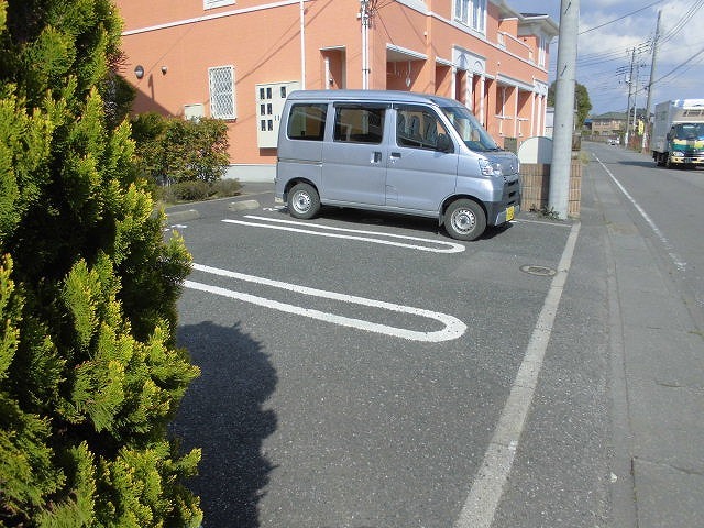 14/20 駐車場
