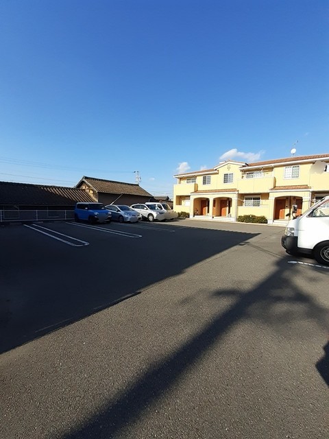 17/22 駐車場