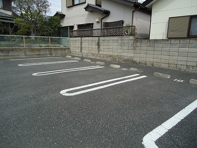 14/22 駐車場