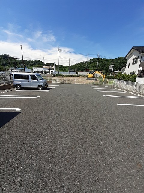 14/20 駐車場