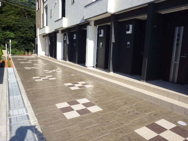 14/20 エントランス