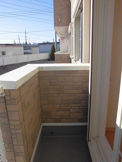 19/27 バルコニー