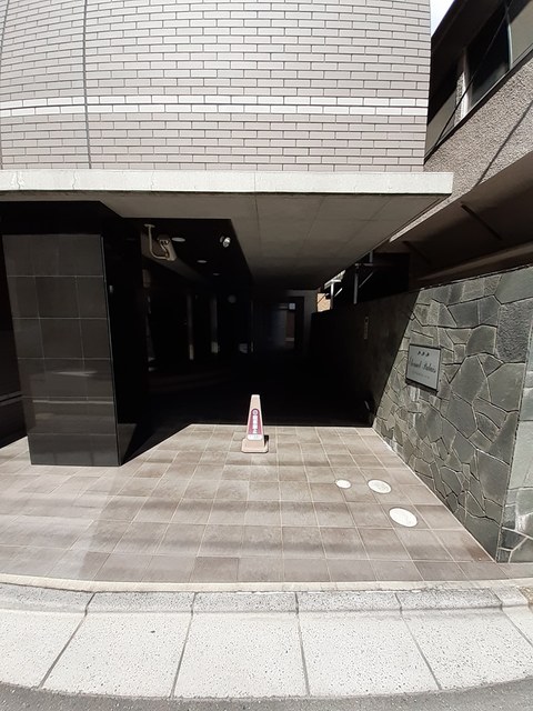 14/24 エントランス