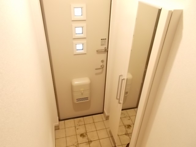 6/20 玄関