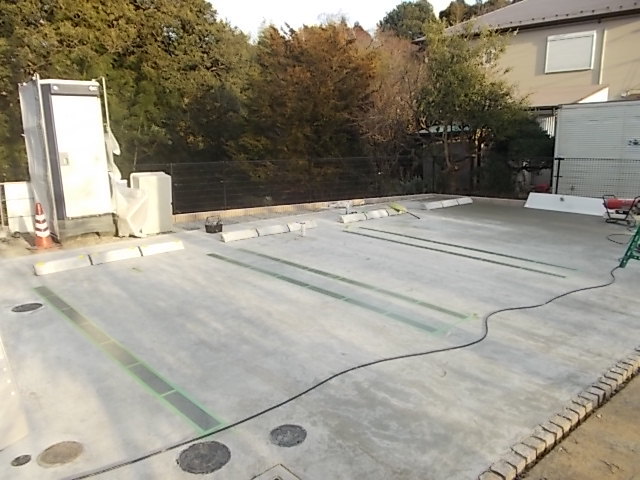 14/20 駐車場