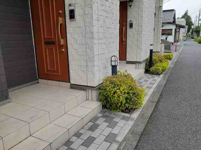 13/20 エントランス