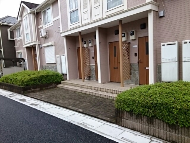 21/27 エントランス