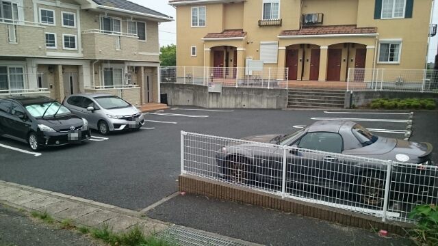 14/20 駐車場
