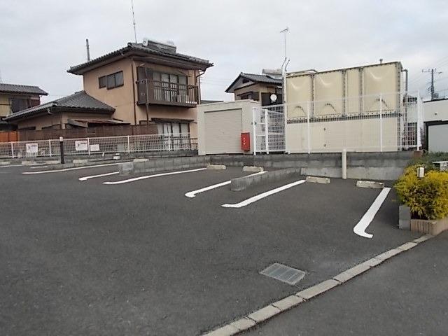 14/20 駐車場